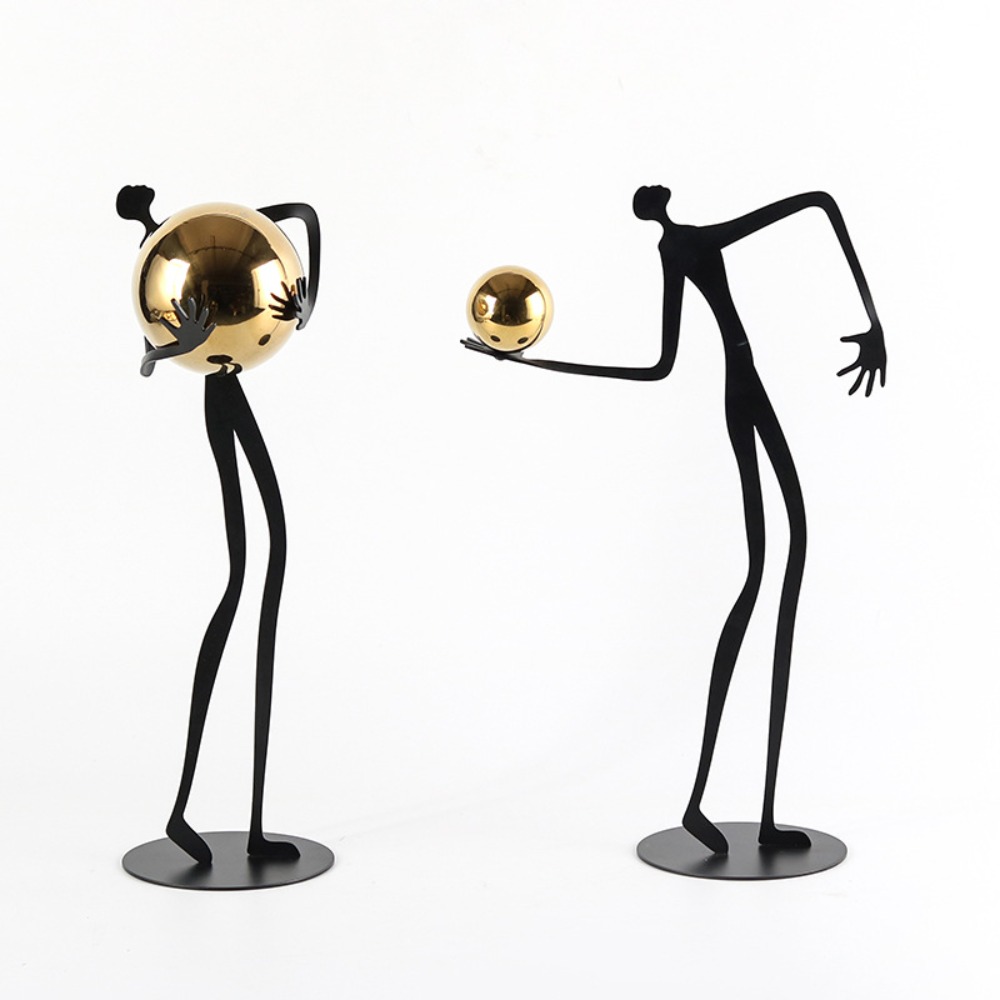 Modern Art Ball-Holding Charac - Art Craft Hotel 评论和价格