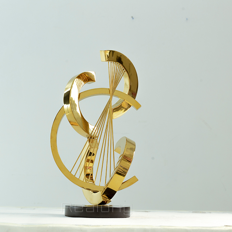 47cm Abstract Metal Sculpture  - Art Craft Hotel 评论和价格