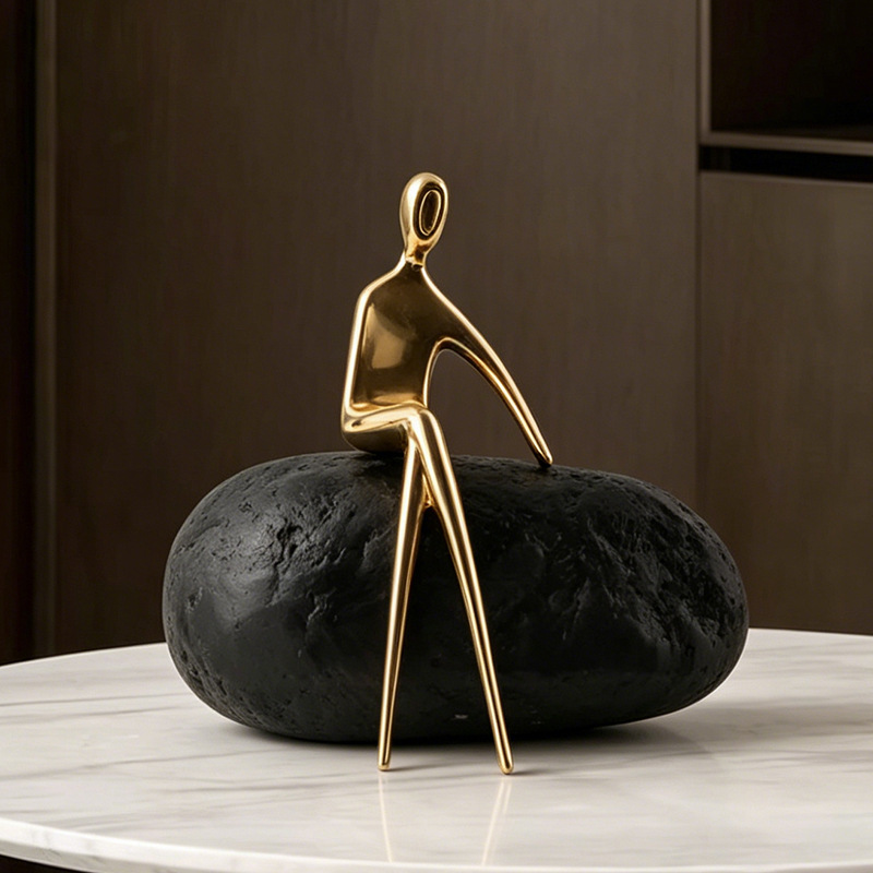Nordic Resin Figure Sculpture  - Art Craft Hotel 评论和价格